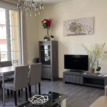 Centre, 3 Chambres, Et La Croisette A 50m Апартаменты *